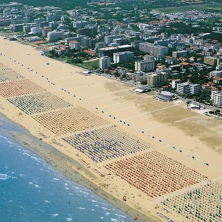 Modernly Equipped With Balcony In Bibione